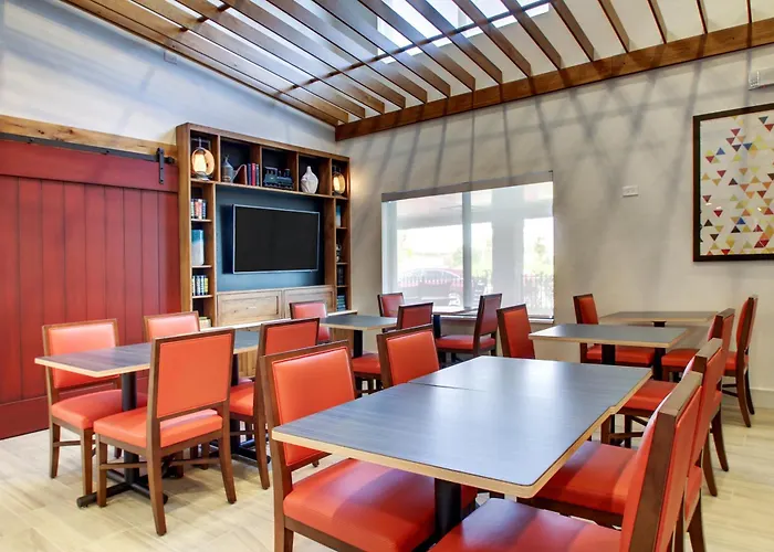 Hotel Express & - Naperville By Ihg