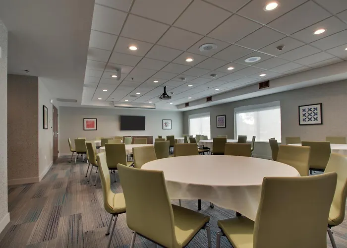 Hotel Express & - Naperville By Ihg