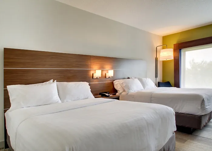 Express & - Naperville By Ihg 3*