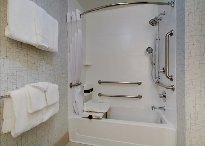Express & - Naperville By Ihg 3*