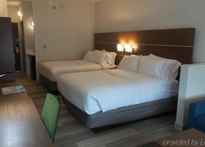 Express & - Naperville By Ihg Hotel 3*